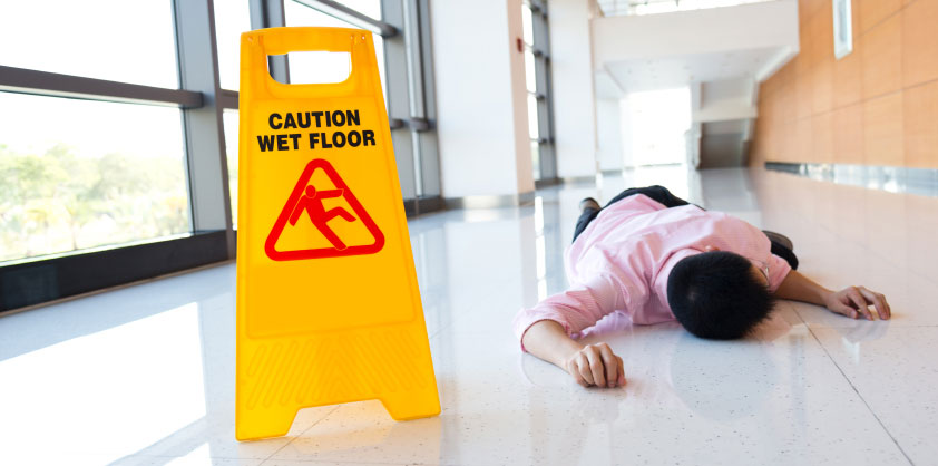 Benefits of Hiring a Slip and Fall Lawyer